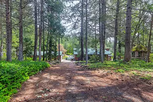 7310 N Applegate Rd, Grants Pass, OR 97527 - Photo 59