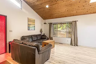 7310 N Applegate Rd, Grants Pass, OR 97527 - Photo 7