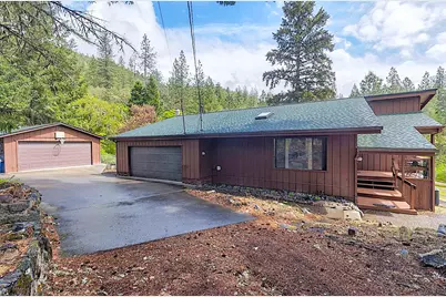 7310 N Applegate Road, Grants Pass, OR 97527 - Photo 1
