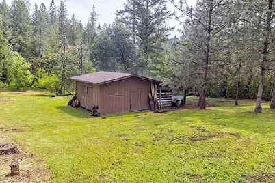7310 N Applegate Road, Grants Pass, OR 97527 - Photo 31