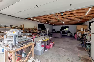 7310 N Applegate Rd, Grants Pass, OR 97527 - Photo 61