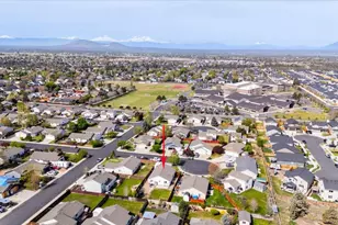 3020 NW 9th Ct, Redmond, OR 97756 - Photo 31