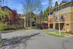 1883 NW Monterey Pines Dr, Bend, OR 97703 - Photo 19