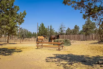 25311 Bachelor Lane, Bend, OR 97701 - Photo 29