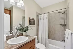 417 Tucker St, Ashland, OR 97520 - Photo 27