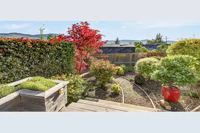 417 Tucker Street, Ashland, OR 97520 - Photo 39