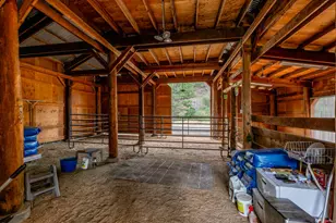 2245 Colestin Rd, Ashland, OR 97520 - Photo 43