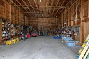 2245 Colestin Rd, Ashland, OR 97520 - Photo 33