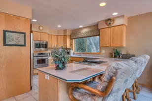 55877 Wood Duck Dr, Bend, OR 97707 - Photo 13