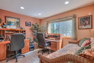 55877 Wood Duck Dr, Bend, OR 97707 - Photo 19