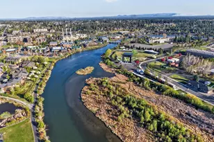55 SW Wall St, Bend, OR 97702 - Photo 39