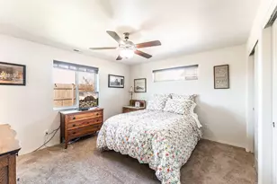2303 NE 3rd St, Redmond, OR 97756 - Photo 11