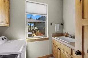 20177 Roper Ln, Bend, OR 97703 - Photo 25