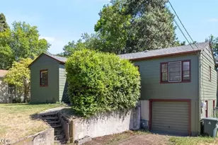 1628 Parker St, Ashland, OR 97520 - Photo 1