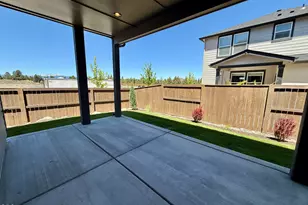 21405 SE Krakatoa Ct, Bend, OR 97702 - Photo 27