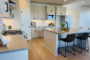 21405 SE Krakatoa Ct, Bend, OR 97702 - Photo 7