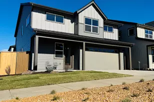 21405 SE Krakatoa Ct, Bend, OR 97702 - Photo 3