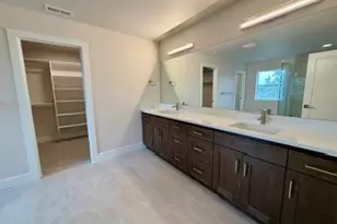 61421 SE Daybreak Ct, Bend, OR 97702 - Photo 17