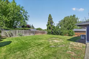 309 N Berkeley Way, Medford, OR 97504 - Photo 29
