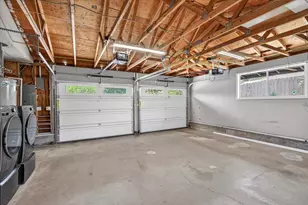 309 N Berkeley Way, Medford, OR 97504 - Photo 25