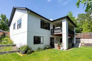 1168 NE Bonney Doon Ln, Grants Pass, OR 97526 - Photo 57