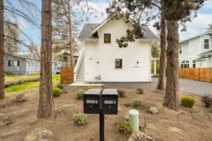 61661 Woodriver Dr, Bend, OR 97702 - Photo 45