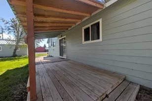 2445 5th St, Malin, OR 97632 - Photo 11