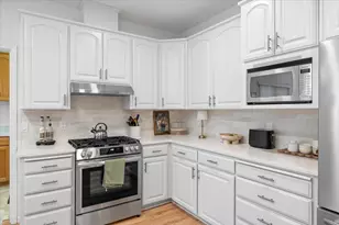 747 Eastridge Dr, Medford, OR 97504 - Photo 15