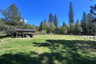 4235 Highland Ave, Grants Pass, OR 97526 - Photo 45