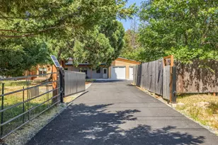 4235 Highland Ave, Grants Pass, OR 97526 - Photo 37