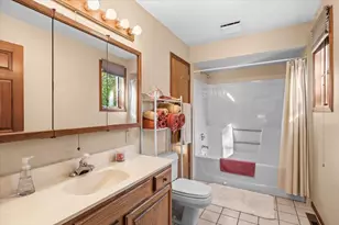 2267 Old Military Rd, Central Point, OR 97502 - Photo 23