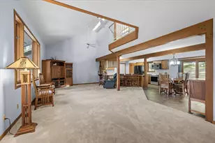 2267 Old Military Rd, Central Point, OR 97502 - Photo 7