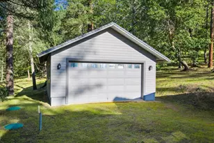 2267 Old Military Rd, Central Point, OR 97502 - Photo 37