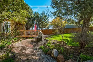 4010 SW Majestic Ave, Redmond, OR 97756 - Photo 41