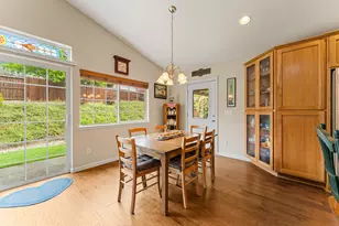 2317 SE Overland Dr, Grants Pass, OR 97527 - Photo 13