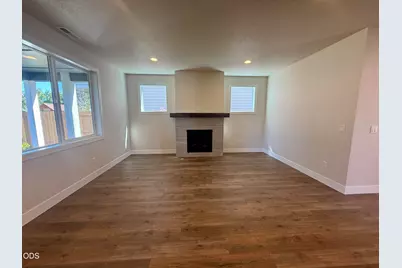 61417 SE Daybreak Court #4, Bend, OR 97702 - Photo 5