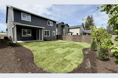 61417 SE Daybreak Court #4, Bend, OR 97702 - Photo 5