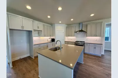 61417 SE Daybreak Court #4, Bend, OR 97702 - Photo 9