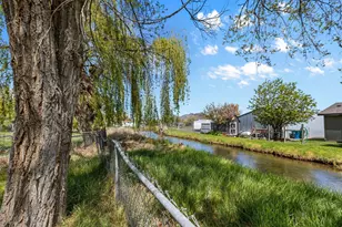 847 C Ave, Terrebonne, OR 97760 - Photo 3