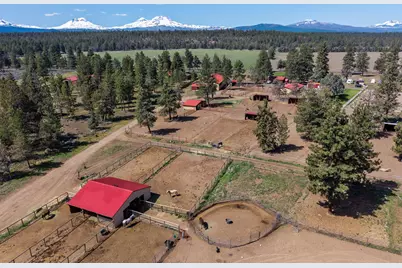 67500 Harrington Loop, Bend, OR 97703 - Photo 39