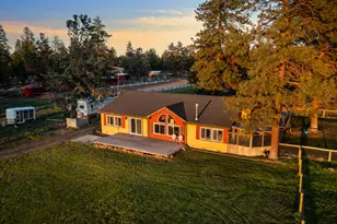 67500 Harrington Loop, Bend, OR 97703 - Photo 61