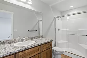 4762 Gebhard Rd, Central Point, OR 97502 - Photo 13