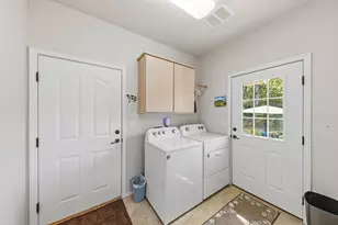 304 Wards Creek Rd, Rogue River, OR 97537 - Photo 29