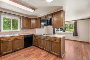 11655 Hwy 238, Applegate, OR 97530 - Photo 15
