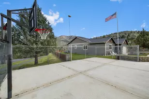 26807 Grandview Rd, John Day, OR 97845 - Photo 7