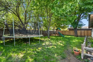 2190 Delta Waters Rd, Medford, OR 97504 - Photo 23