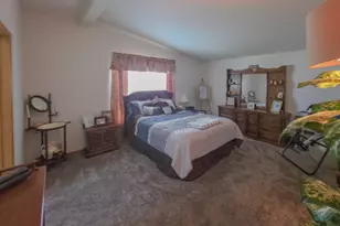 215 Whispering Willow Dr, Grants Pass, OR 97527 - Photo 11