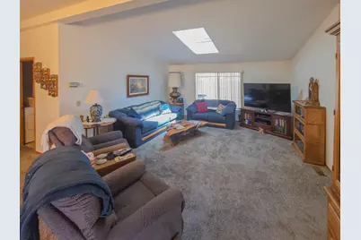 215 Whispering Willow Drive, Grants Pass, OR 97527 - Photo 3