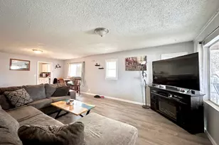 3236 Cannon Ave, Klamath Falls, OR 97603 - Photo 5