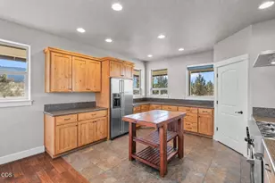 9001 SW Desert Sage Ln, Powell Butte, OR 97753 - Photo 15